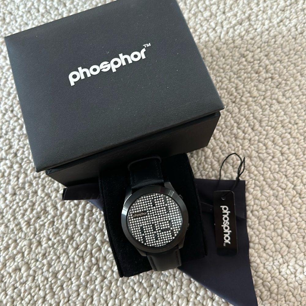 New watch Phosphor